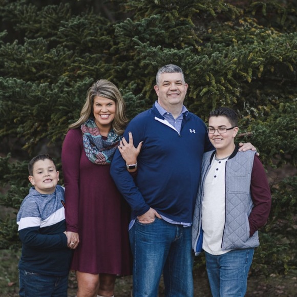 Meet your Posher, Holly - Picture 1 of 1